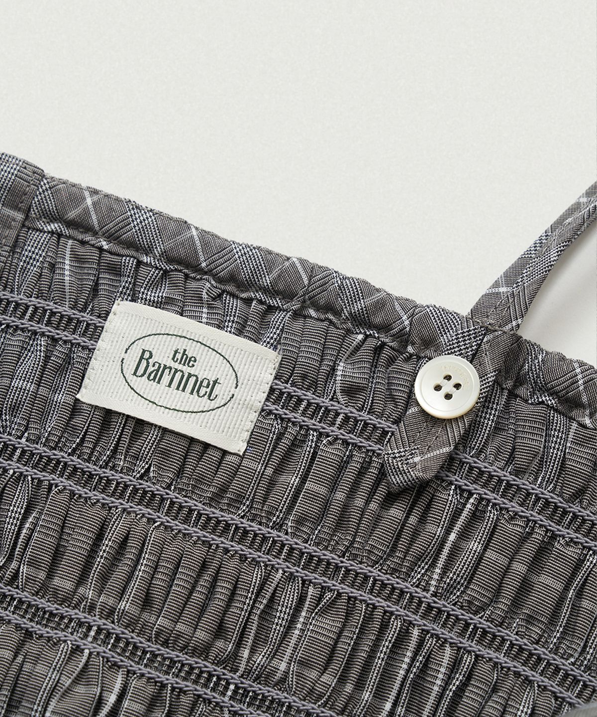 더바넷(THEBARNNET) Eddy Check Halter Neck Blouse_Grey