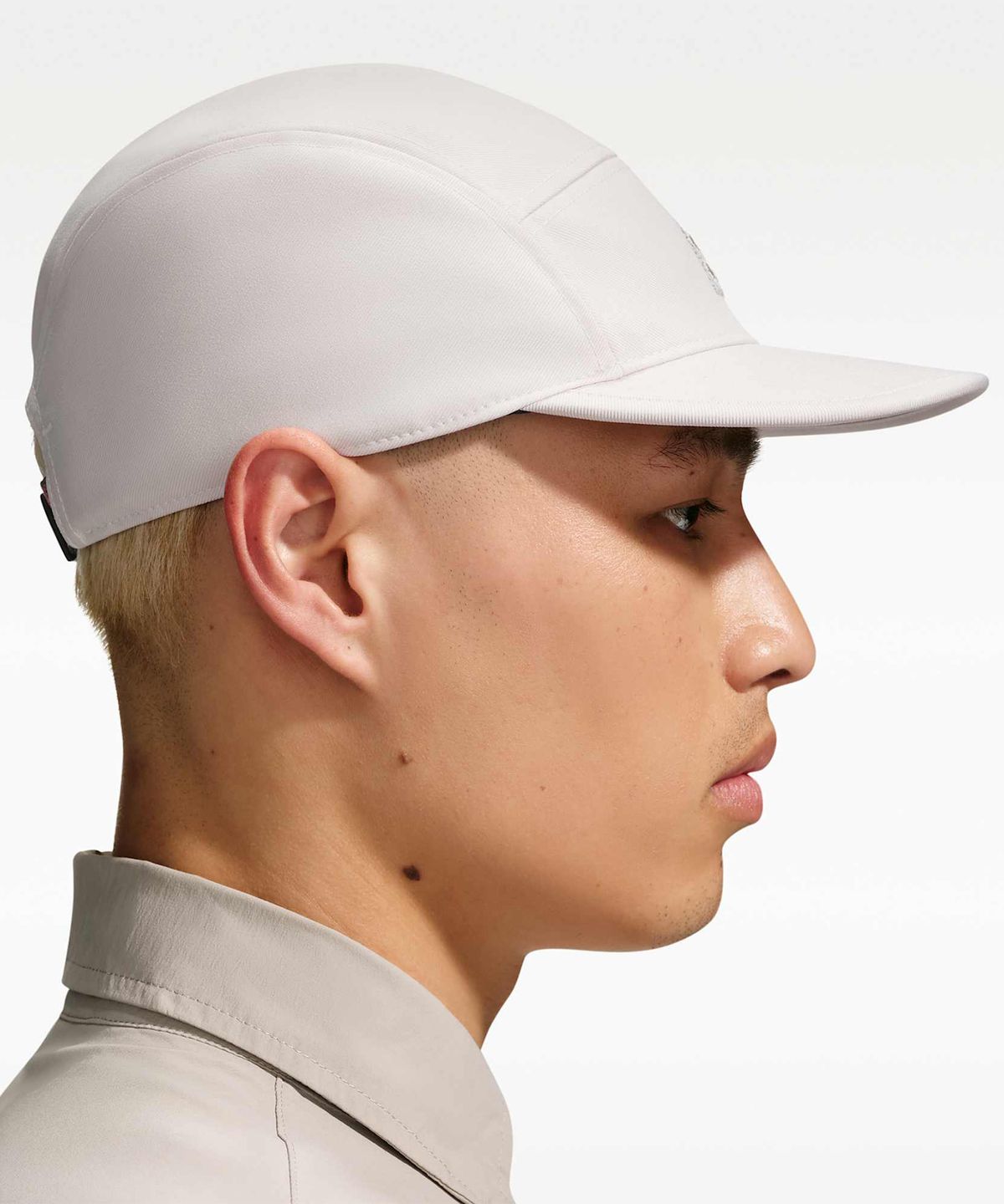 나이키(NIKE) ACG 플라이 언스트럭처 캡 - 라이트 오어우드 브라운:블랙:라이트 오어우드 브라운 / IH8673-104