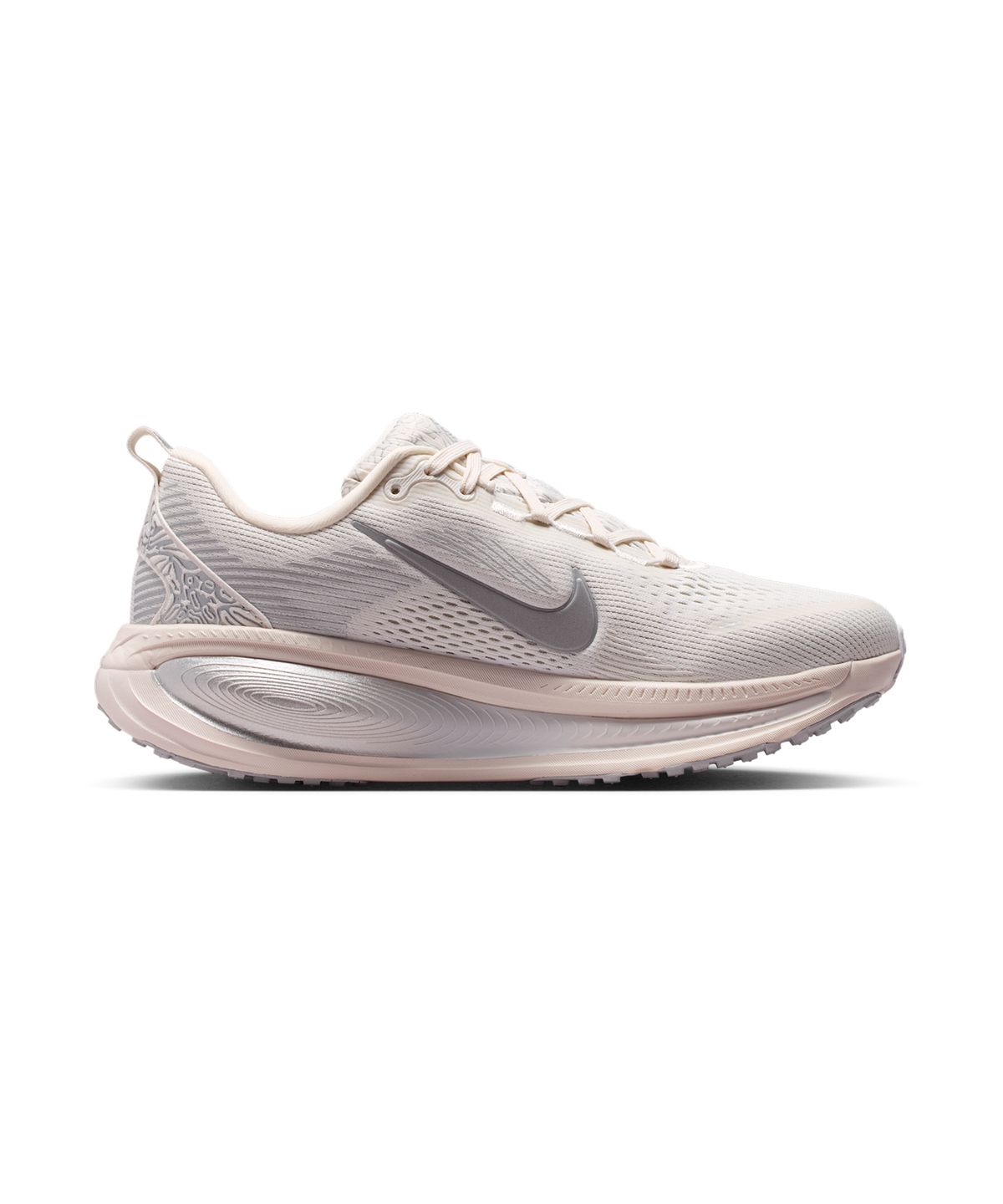 나이키(NIKE) 보메로 18 SE W - 팬텀:그레이 포그:메탈릭 실버:서밋 화이트 / IM8330-001