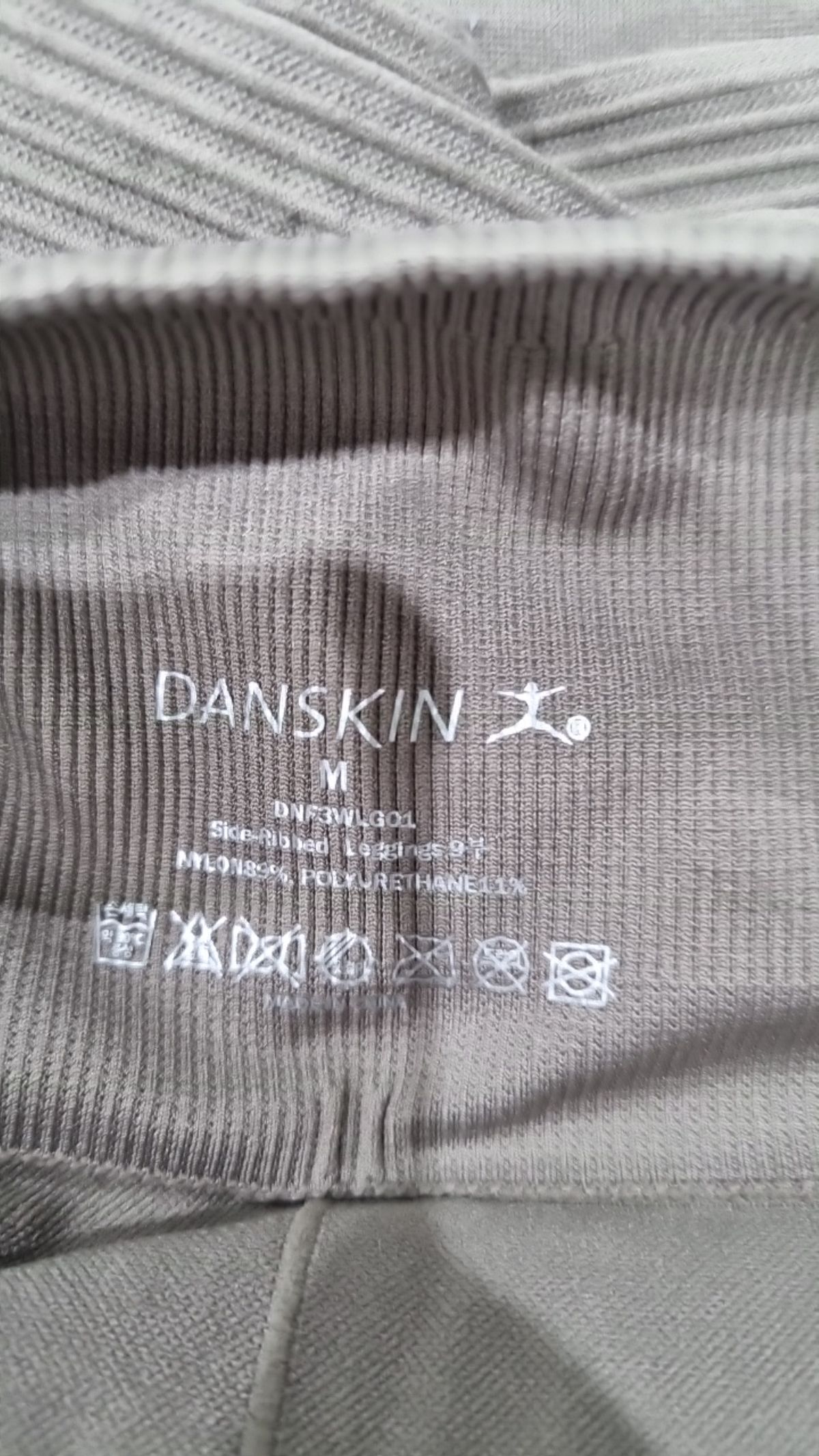 단스킨(DANSKIN) 레깅스 M