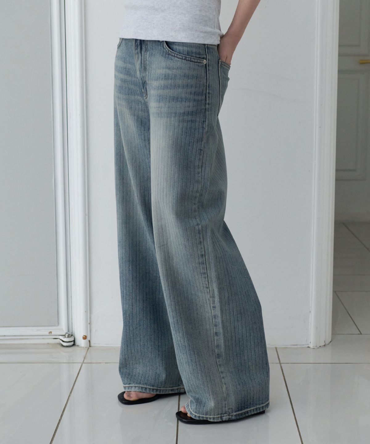 토아베(TOAVE) Herringbone Hip Point Wide Denim (Middle blue)