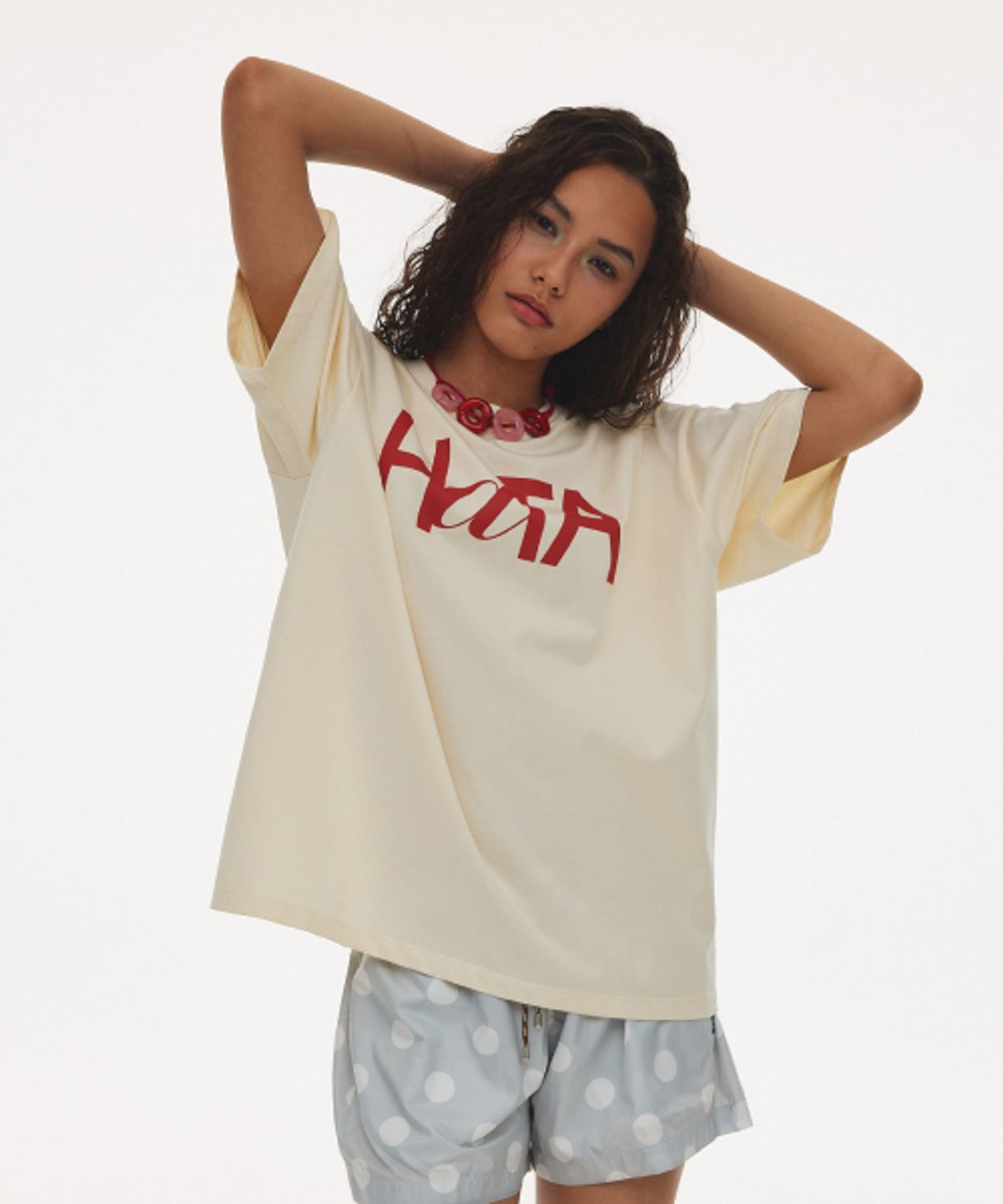 하타(HATA) Signature Graphic T-Shirt_Ivory