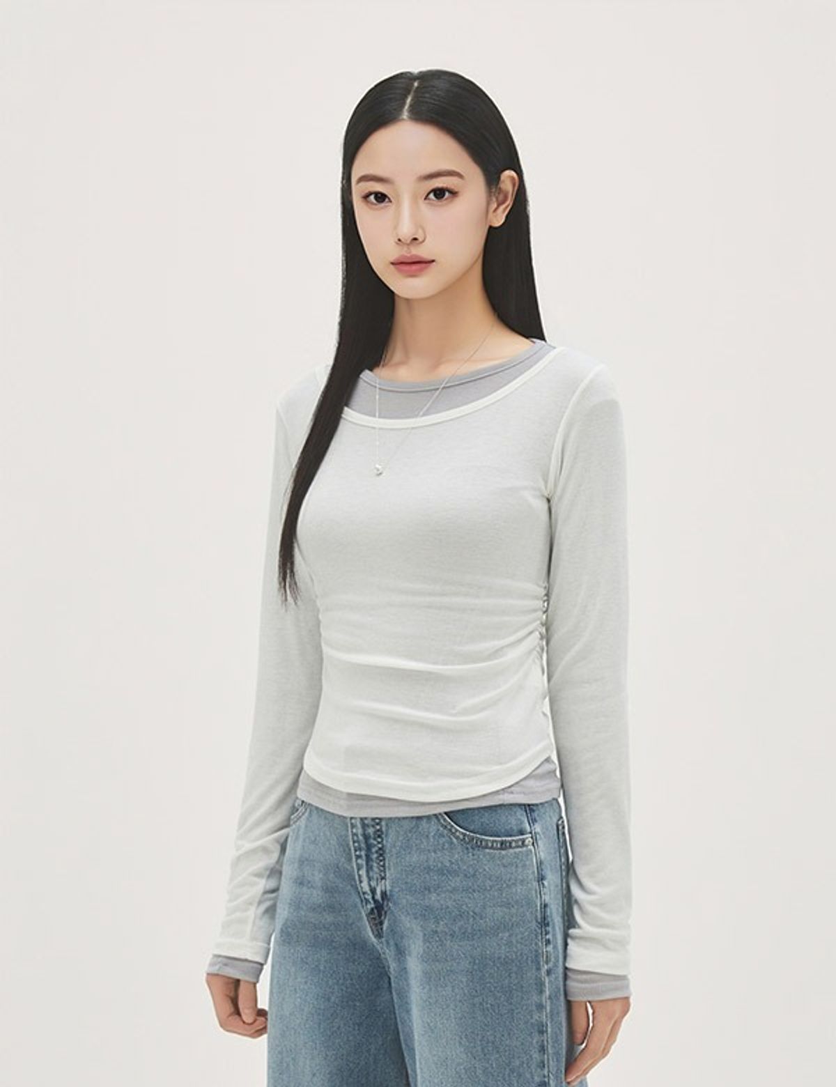 로엠(ROEM) 셔링 레이어드 티셔츠 RMLWG24RTB