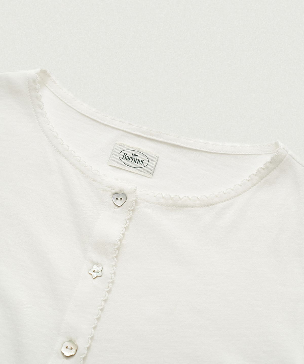 더바넷(THEBARNNET) Roen Sheer Cardigan_White