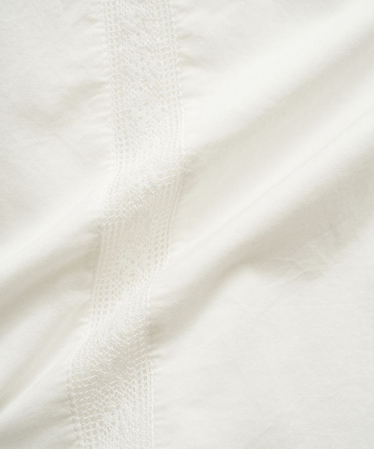 더바넷(THEBARNNET) Ain Ruffle Square Neck Dress_White