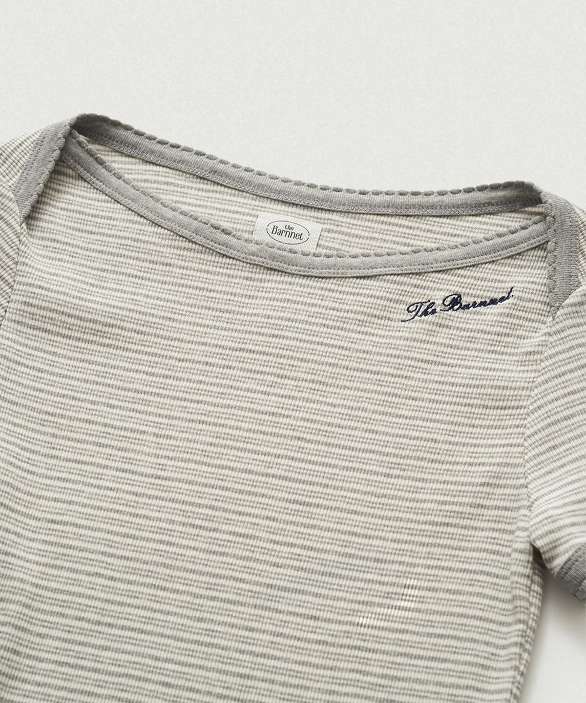 더바넷(THEBARNNET) Noelle Boat Neck Stripe Slim Top_Grey