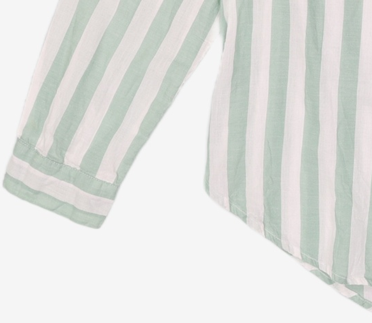 디바이디드에이치앤엠(DIVIDED H&M) 캐주얼 셔츠 EUR36