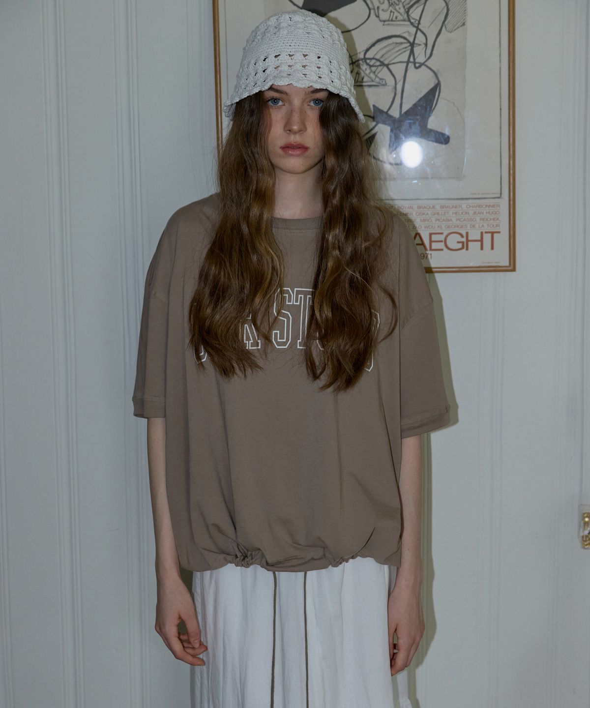 오픈도어스튜디오(OPENDOORSTUDIO) Arch Logo Drawstring TShirt Beige