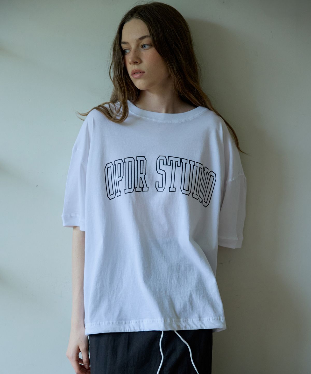 오픈도어스튜디오(OPENDOORSTUDIO) Arch Logo Drawstring TShirt Ivory