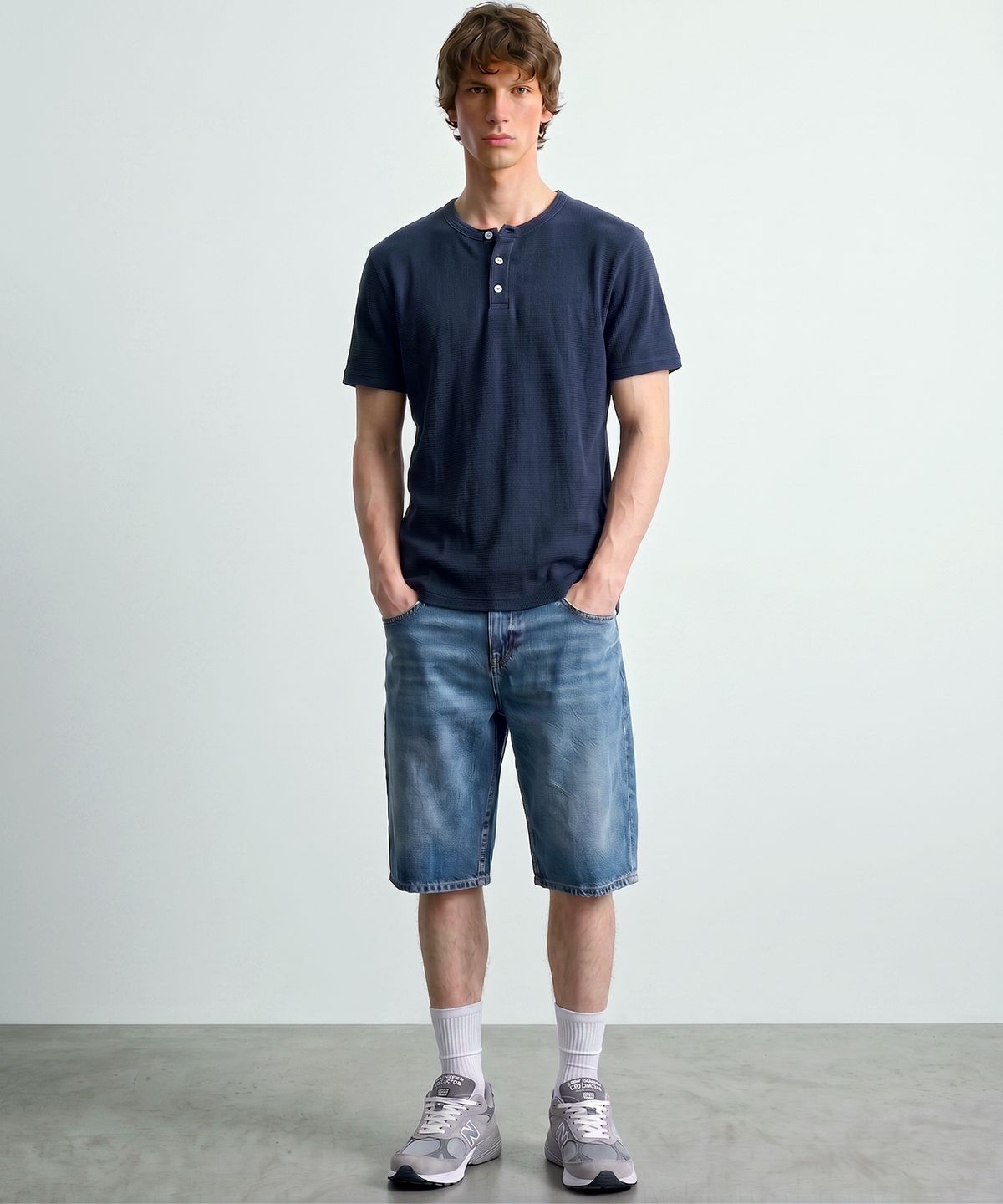 디 그랜드 마틴(DE GRAND MATIN) Waffle Henley-neck T-shirt_Navy