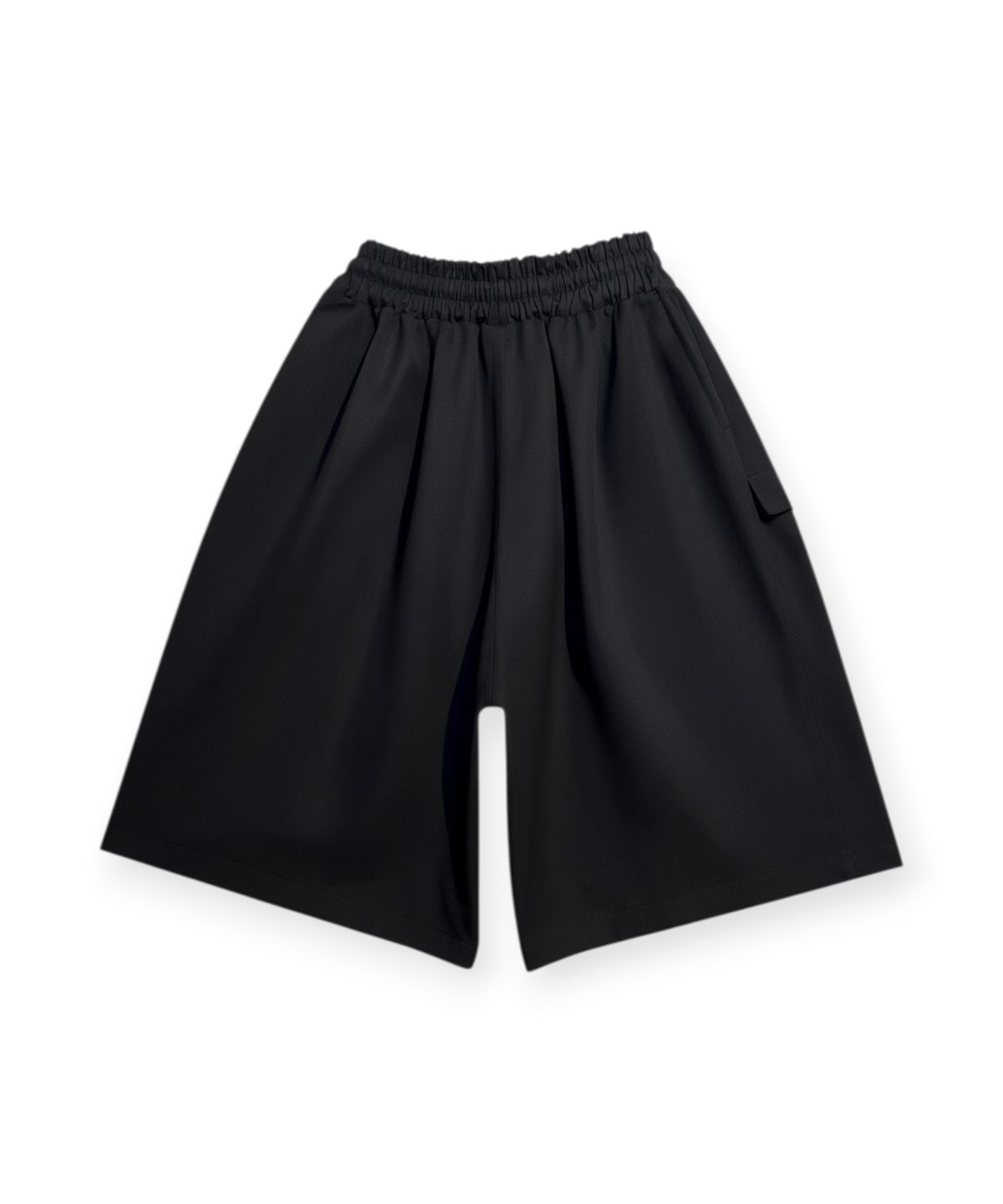 본슬리피(BORN SLIPPY) Essential Crystal Stud Bermuda Shorts (Black)
