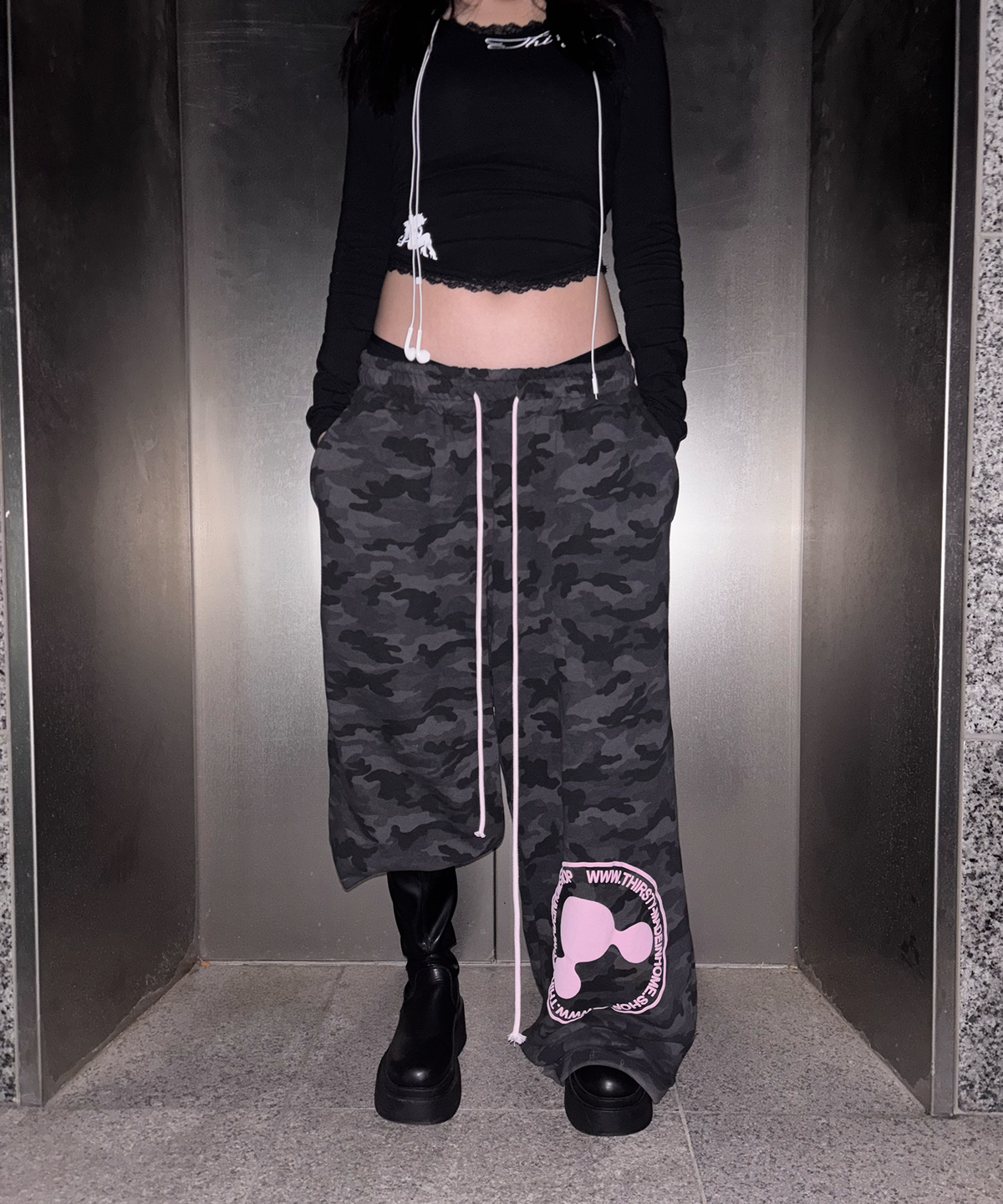 떨스티(THIRSTY) CAMO MXNG-NX-NYXNG PANTS