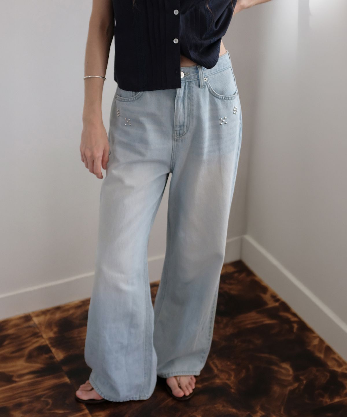 토아베(TOAVE) Stud Detail Wide Denim (Light blue)