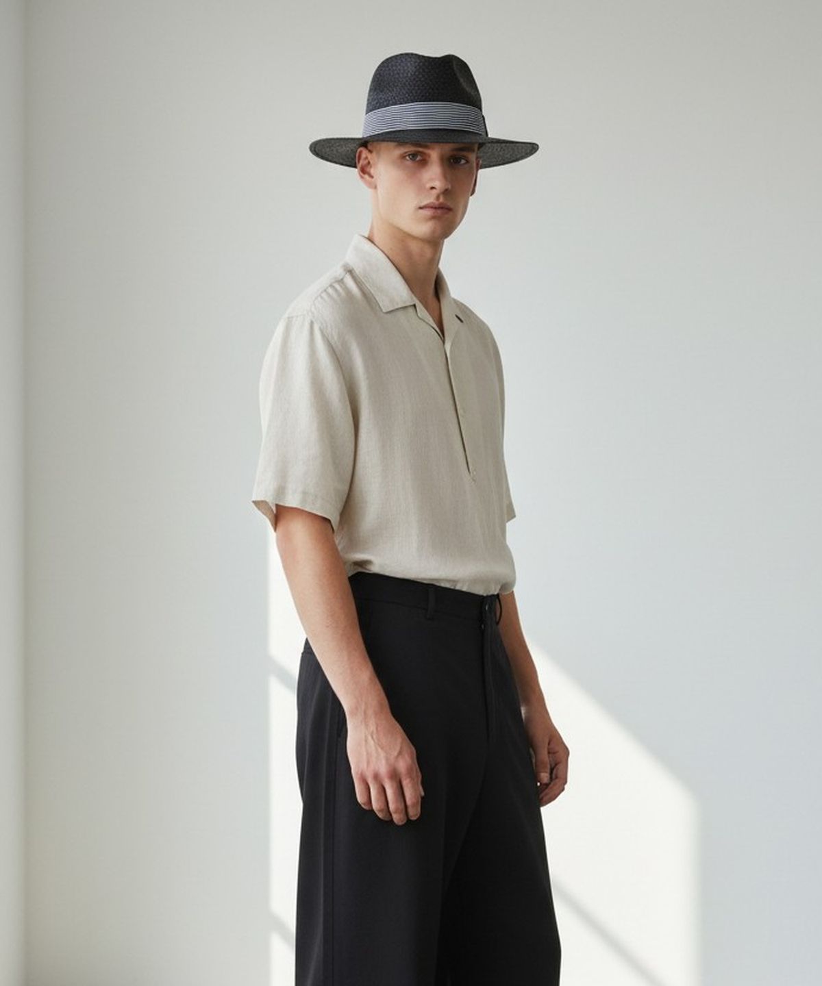 유니버셜 케미스트리(UNIVERSAL CHEMISTRY) Stripe Line Summer Black Fedora - Big Size 여름페도라
