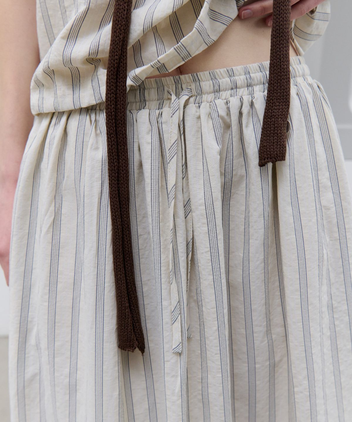 토아베(TOAVE) Soho Stripe Skirt (Cream beige)