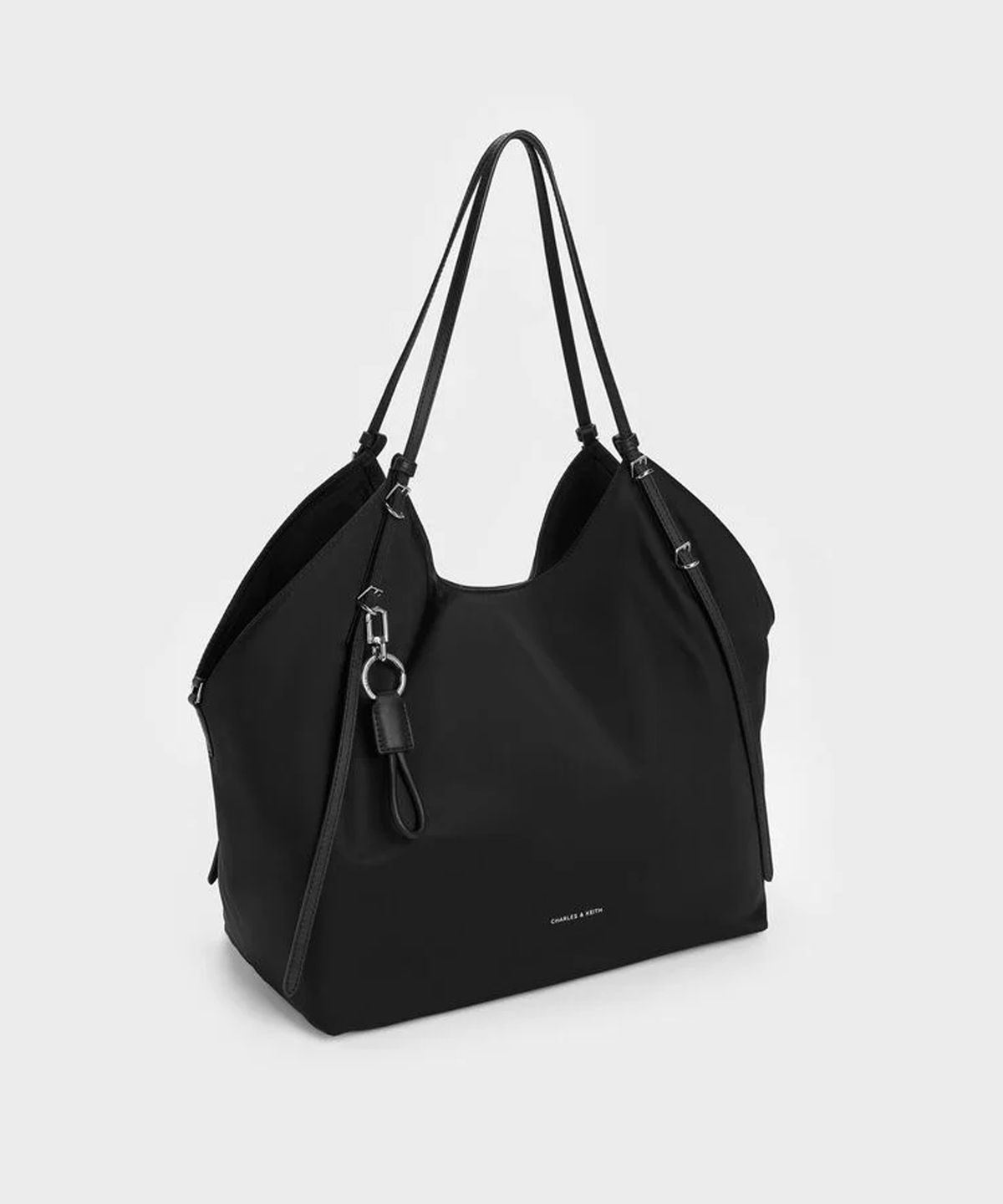 찰스앤키스(CHARLES & KEITH) 레비 나일론 토트백 CK2-30151539