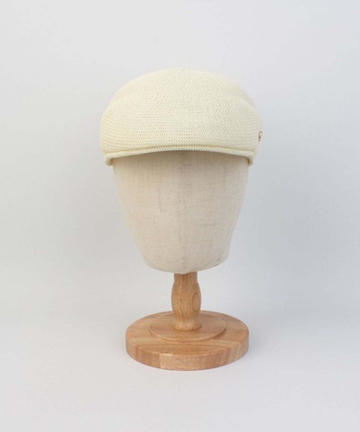 유니버셜 케미스트리(UNIVERSAL CHEMISTRY) Rome Summer Ivory Hunting Cap 헌팅캡