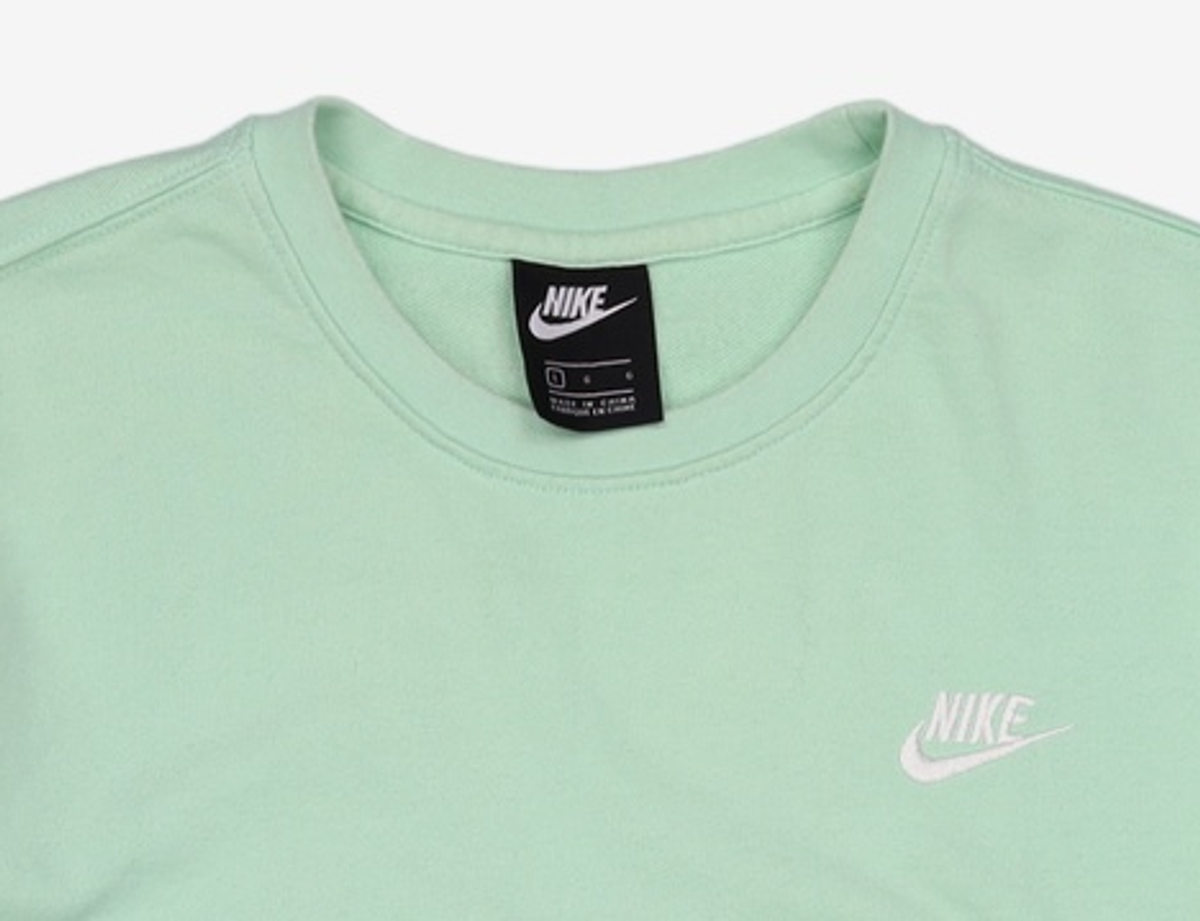 나이키(NIKE) 맨투맨/스웨트셔츠 100
