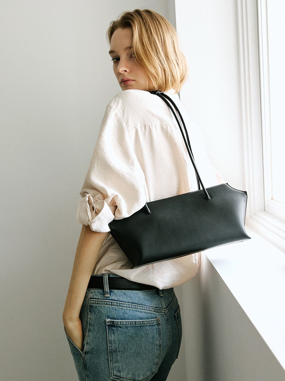 모어모르(MOREMORR) RIVA BAG _ black 숄더백 토트백