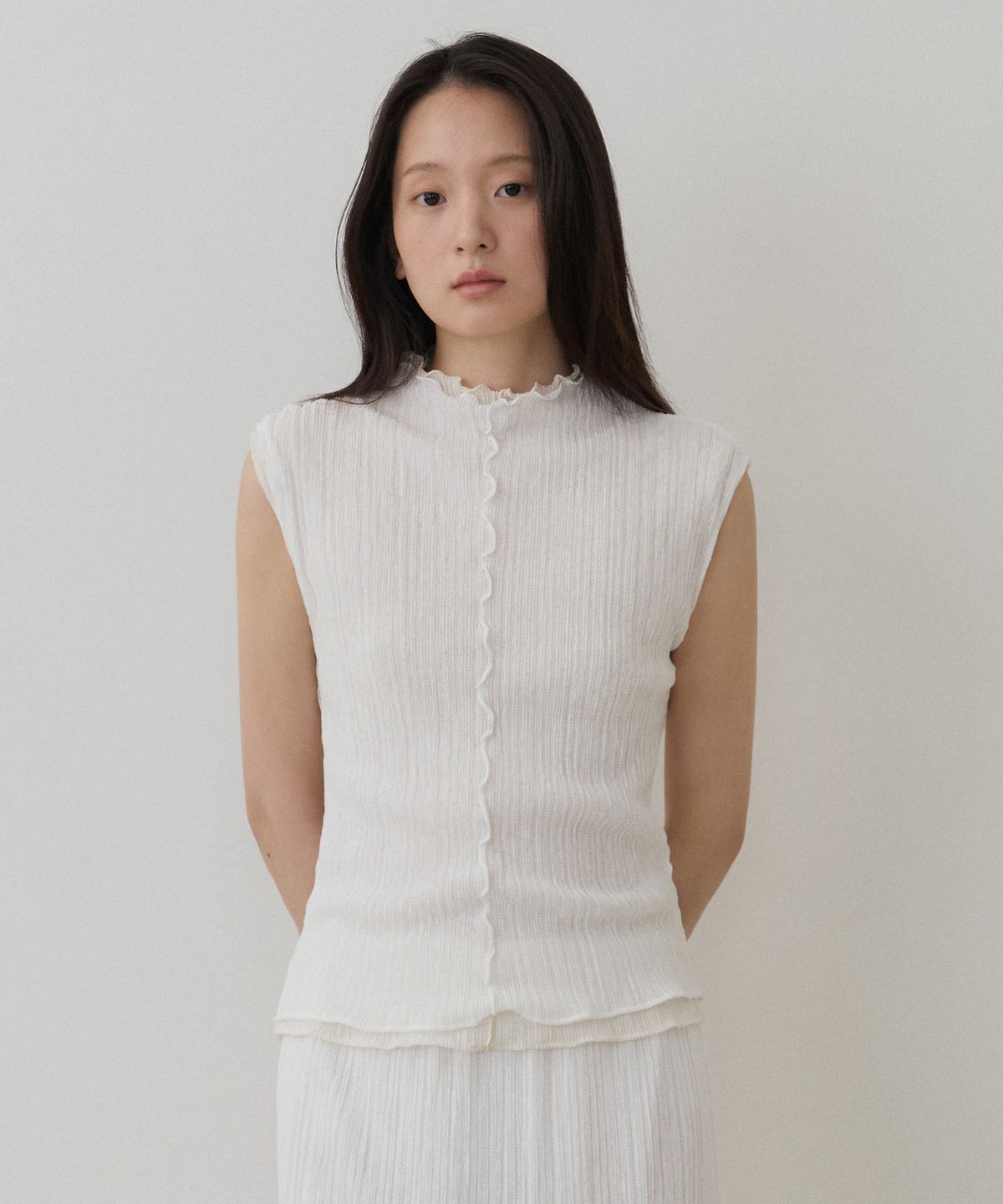 토와브(TOWAV) TEEN PLEATS BLOUSE_WHITE