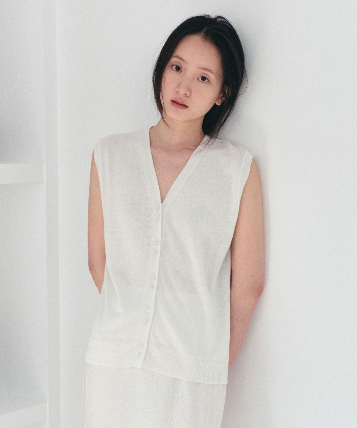 토와브(TOWAV) ELLA SCARF KNIT VEST_IVORY