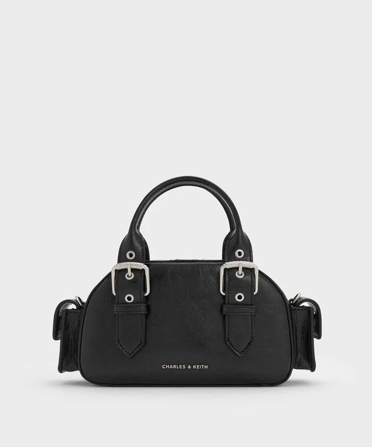 찰스앤키스(CHARLES & KEITH) 블레이즈 버클 스트랩 사이드 포켓 볼링백 2colors CK2-30770735