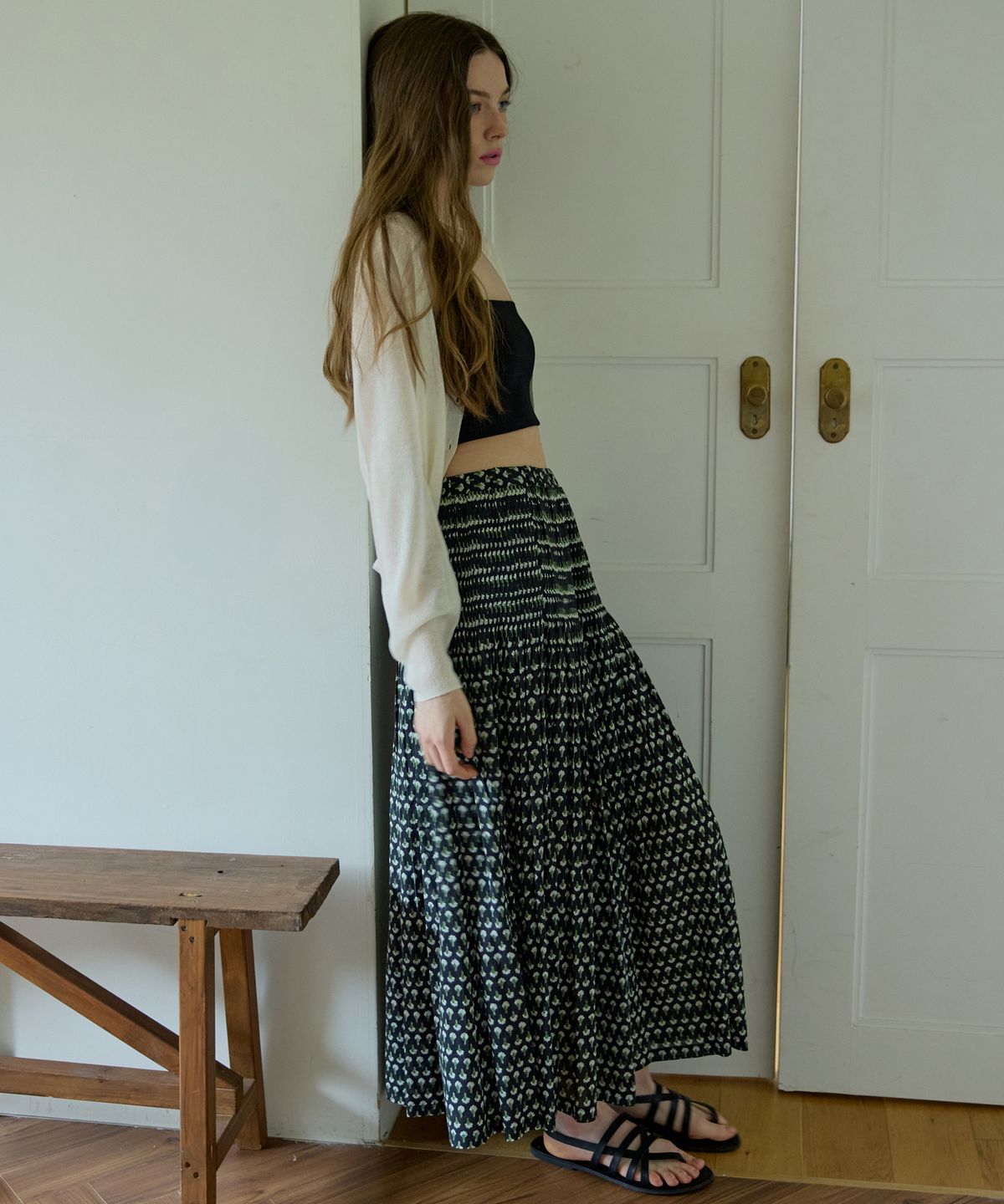 오픈도어스튜디오(OPENDOORSTUDIO) Printed tiered maxi skirt Black