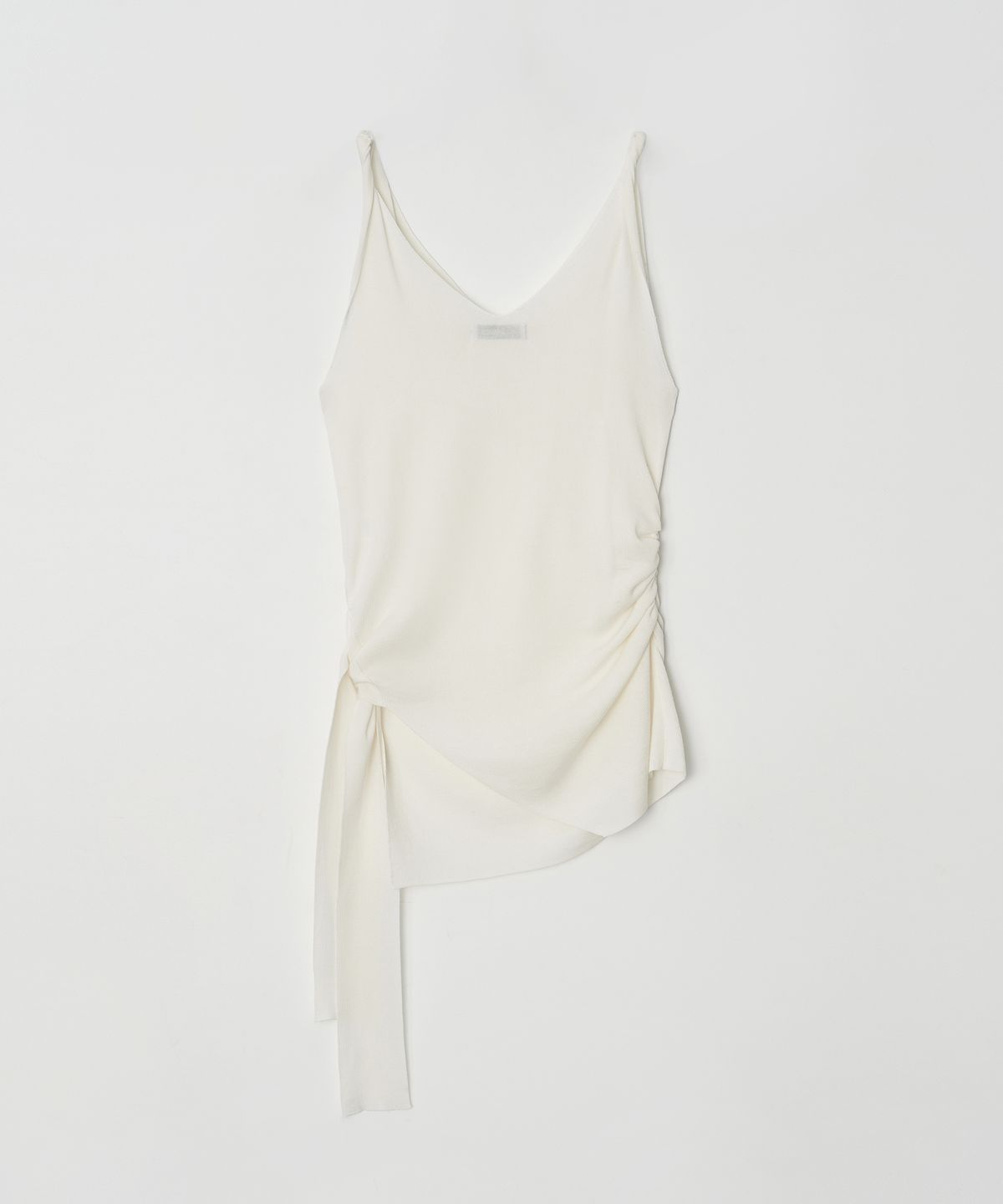 머지앤밍글(MERGE&MINGLE) Hera Shirring Belt Deep V Sleeveless Knit Top Blouse (Ivory)