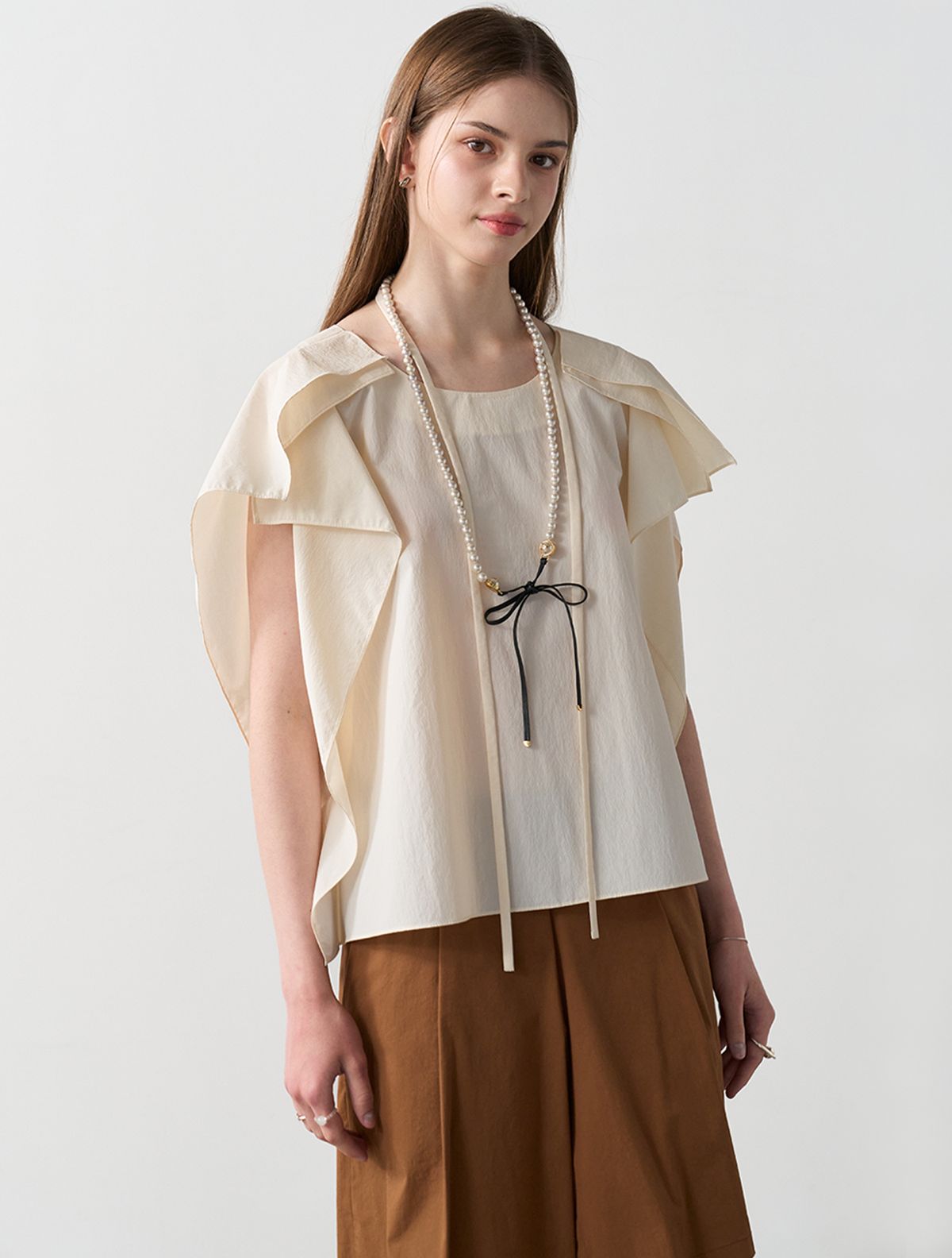 르이엘(LE YIEL) Ribbon Flare Blouse_Ivory 리본 플레어 블라우스_아이보리