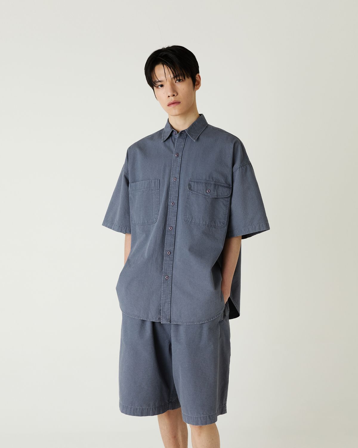 디앤드퀘스천(THEENDQUESTION) Ripstop pigment half pants / NAVY