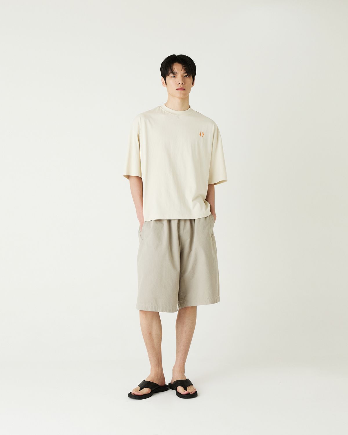 디앤드퀘스천(THEENDQUESTION) Ripstop pigment half pants / BEIGE