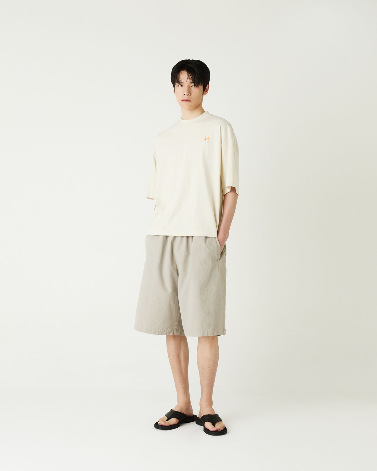 디앤드퀘스천(THEENDQUESTION) Ripstop pigment half pants / BEIGE