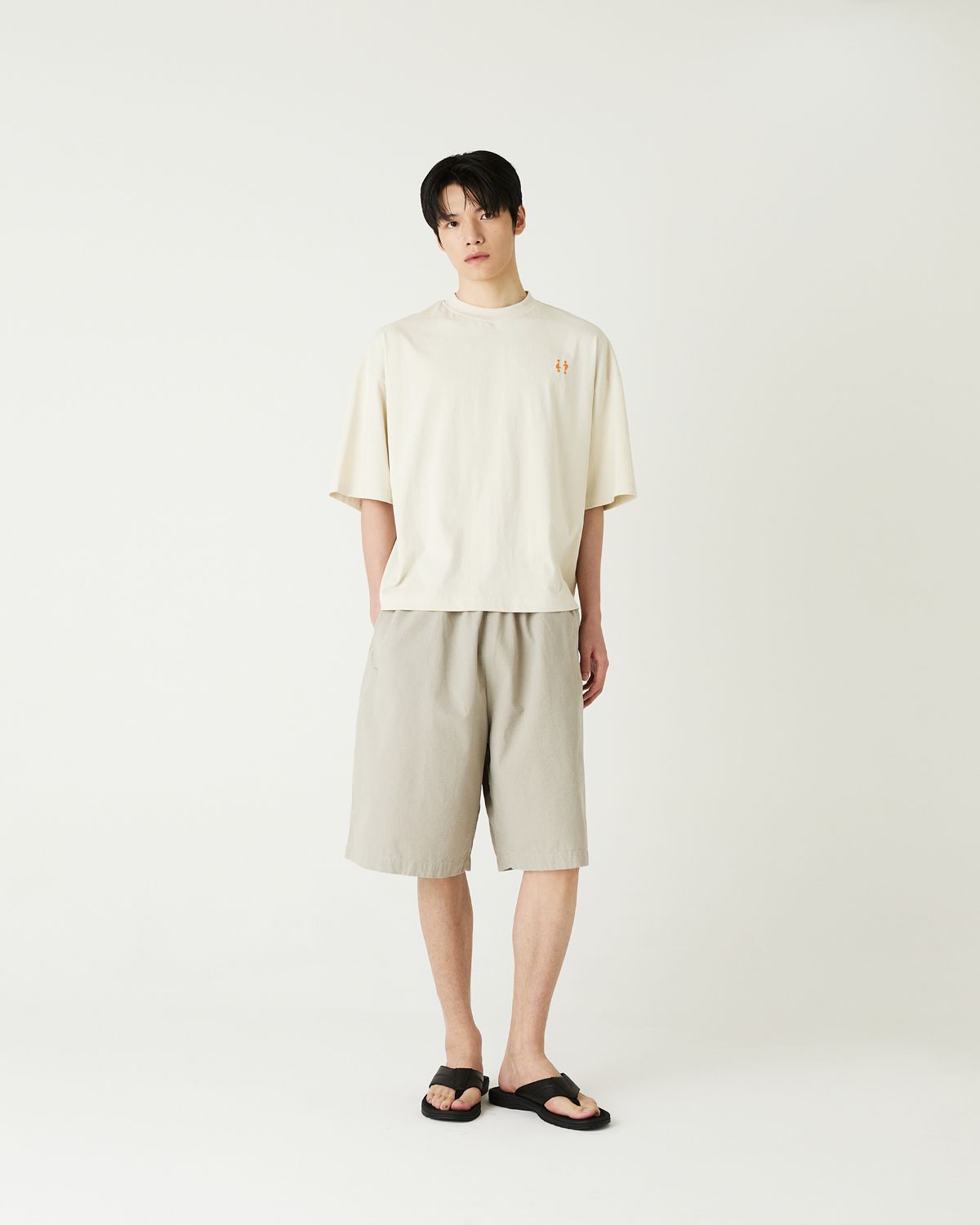 디앤드퀘스천(THEENDQUESTION) Ripstop pigment half pants / BEIGE