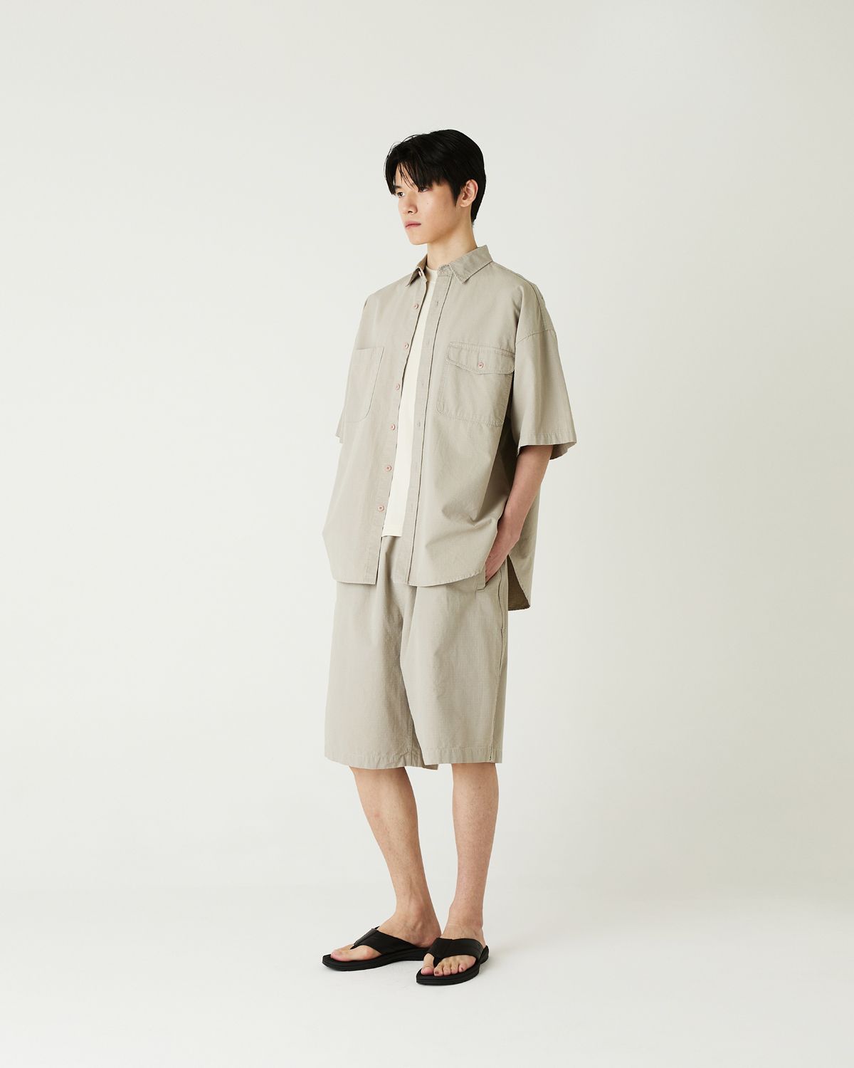 디앤드퀘스천(THEENDQUESTION) Ripstop pigment half pants / BEIGE