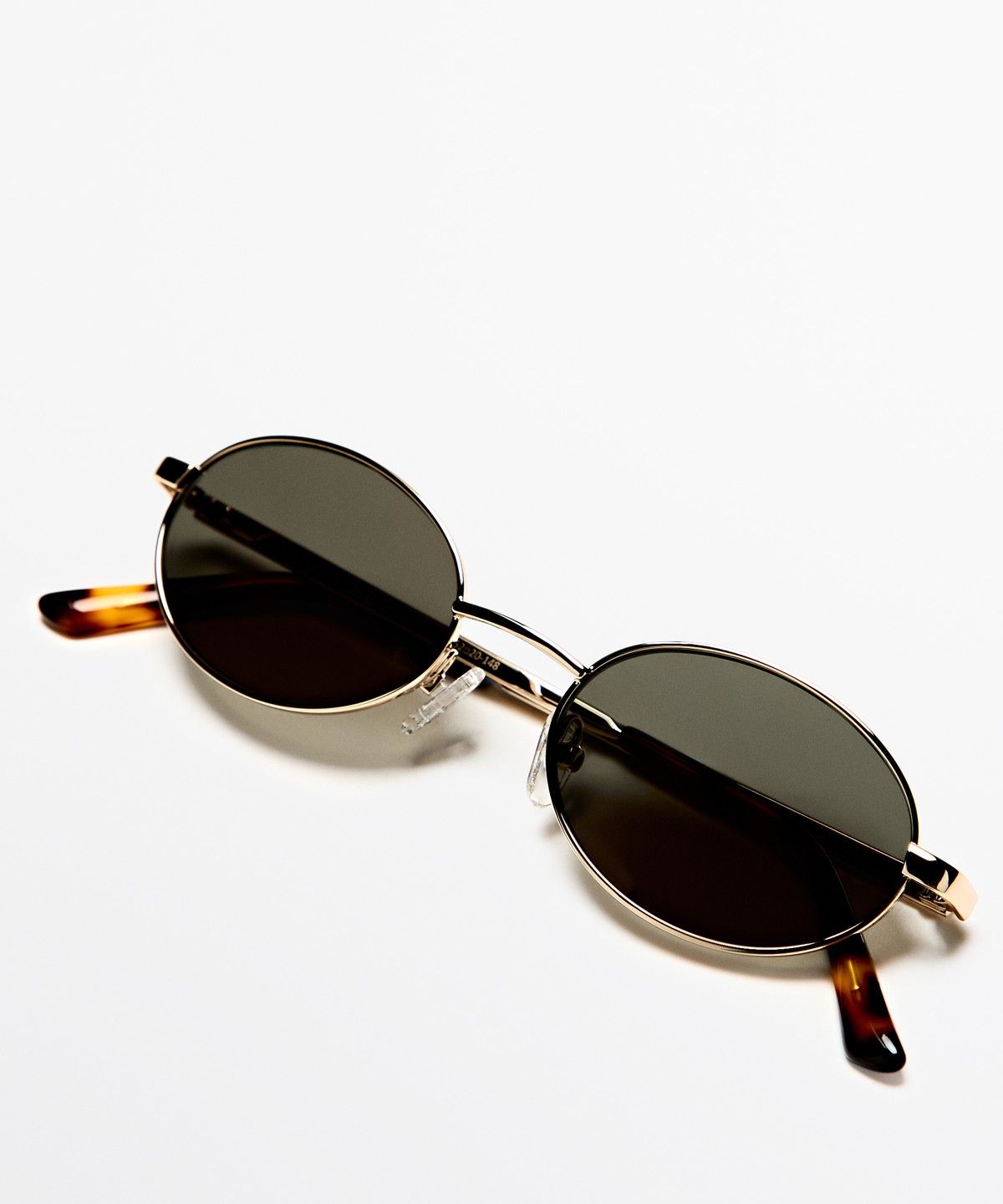 마시모두띠(MASSIMO DUTTI) 메탈 오벌 선글라스