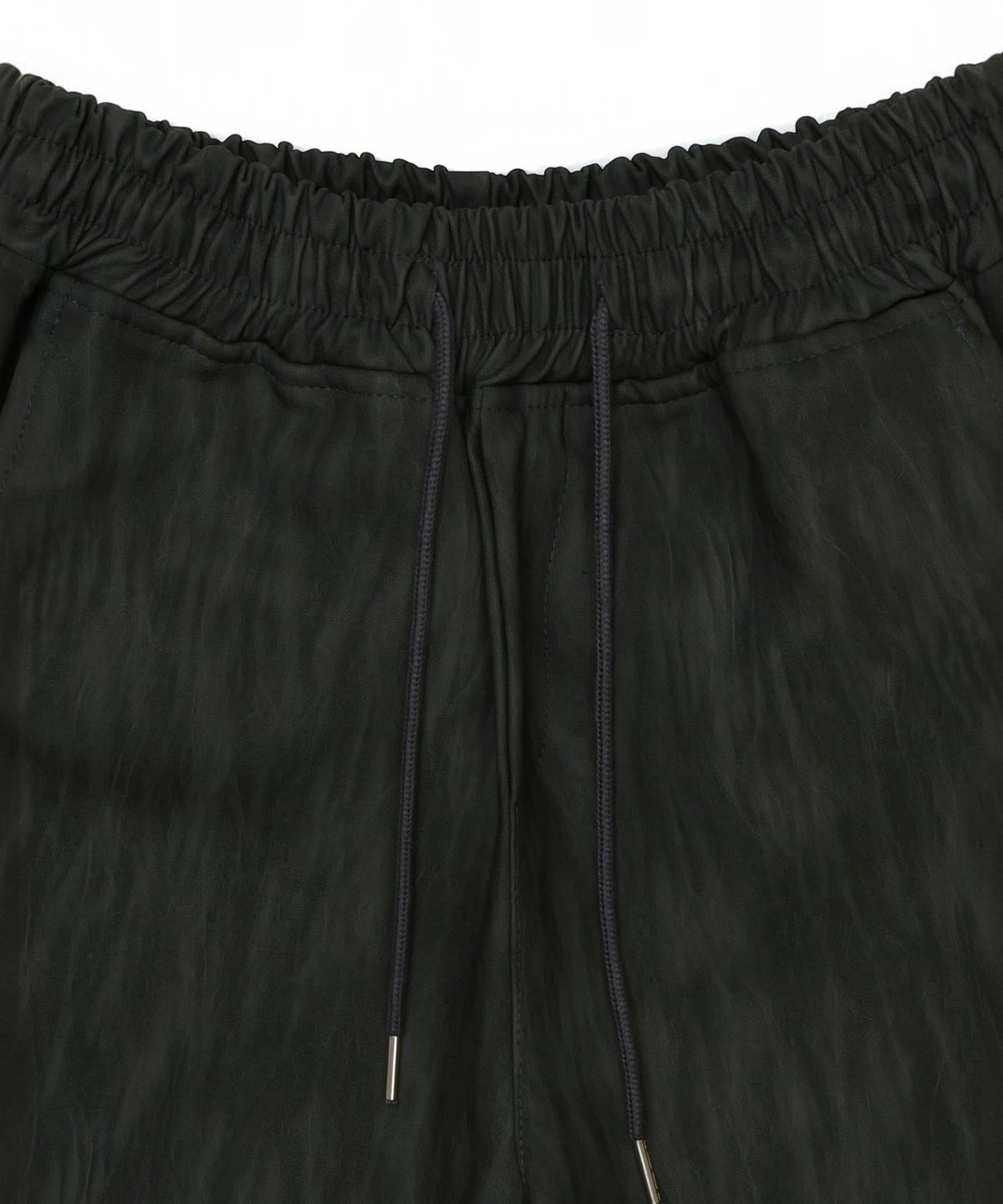 엑세스(XX) Leather Side Incision Bermuda Pants