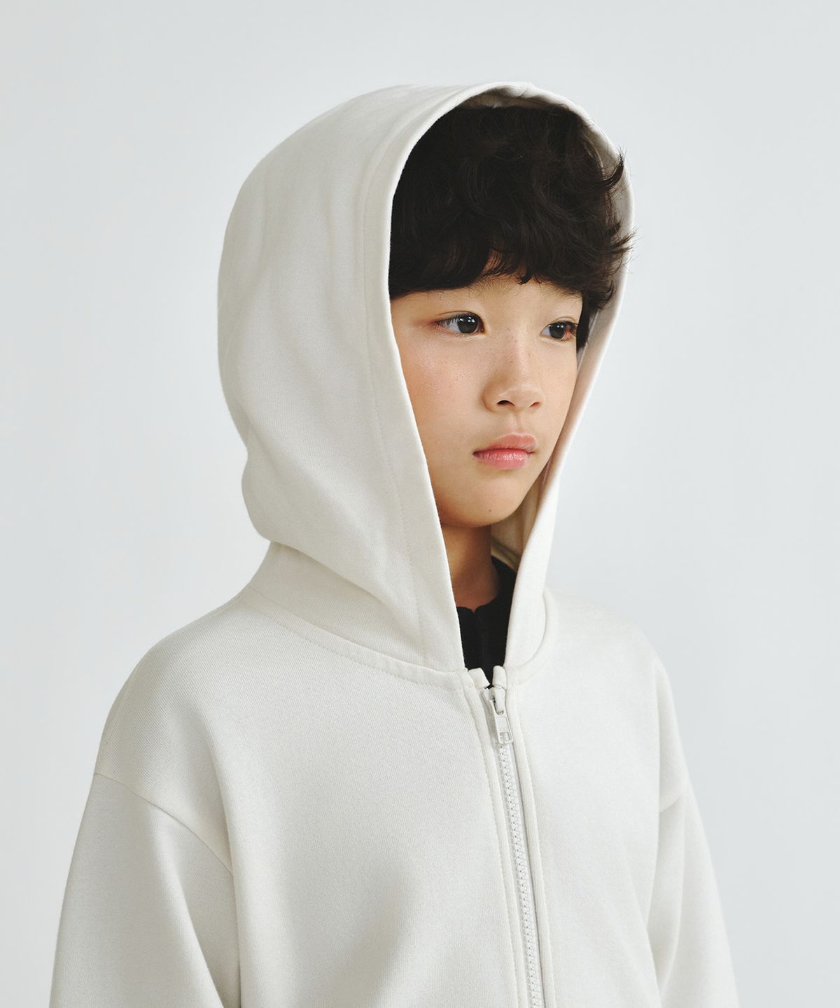 무신사 스탠다드 키즈(MUSINSA STANDARD KIDS) 오버사이즈 후디드 스웨트 집업 [크림]