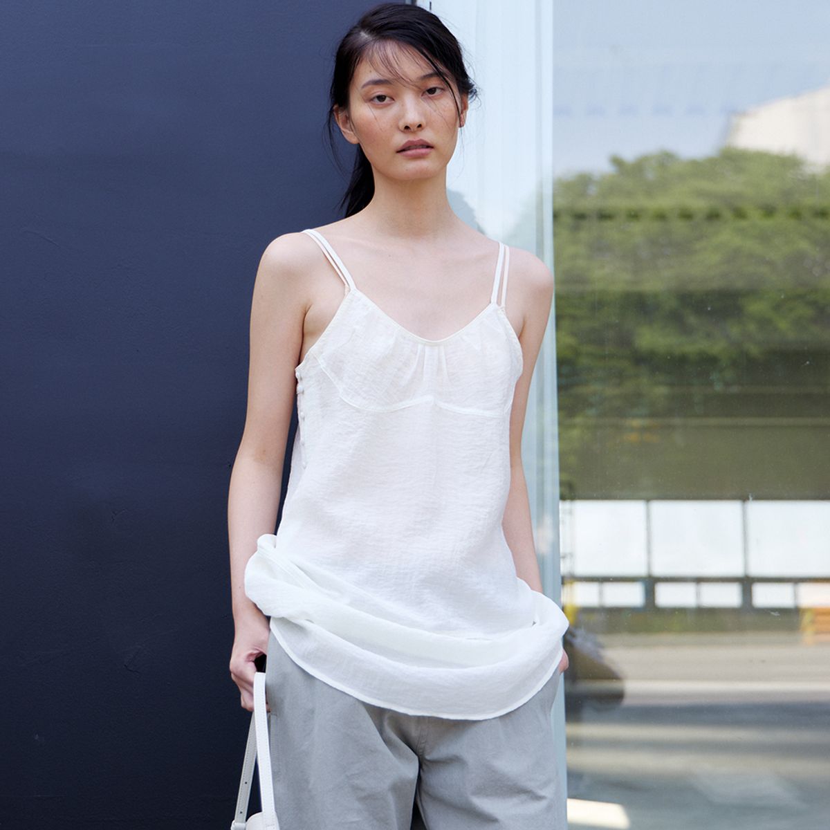 노우드(NOEUD) Button Side Sheer Dress (Ivory)