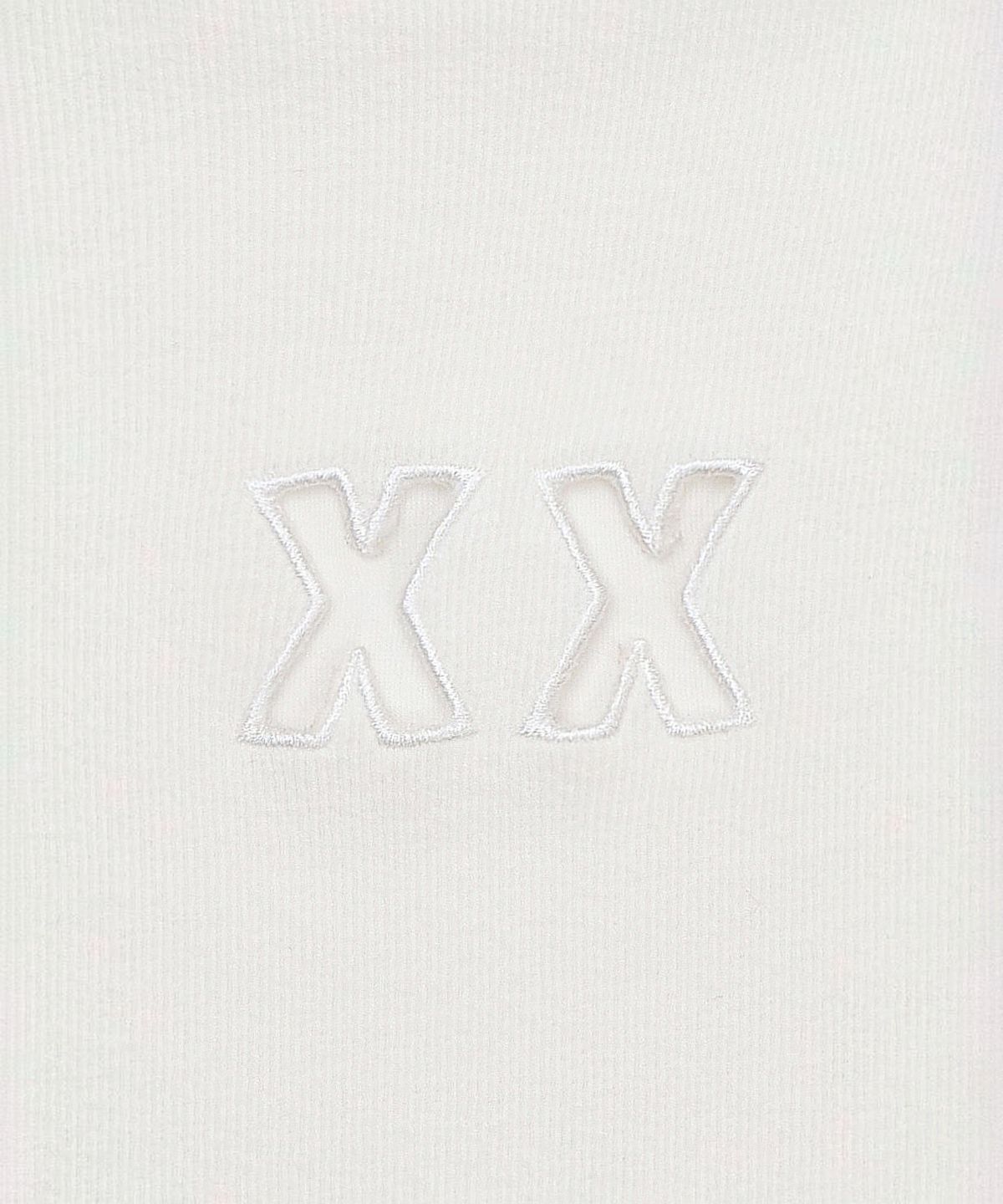 엑세스(XX) XX Cut-out Long Sleeve White