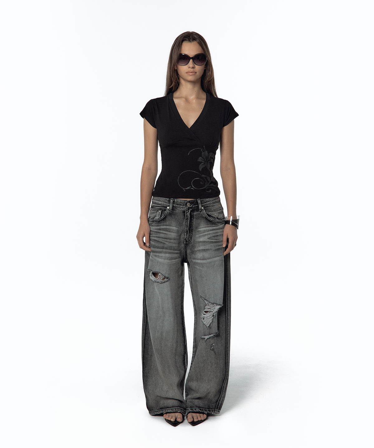 카시코(KASHIKO) Milk Ripped Wide Jeans Light Gray
