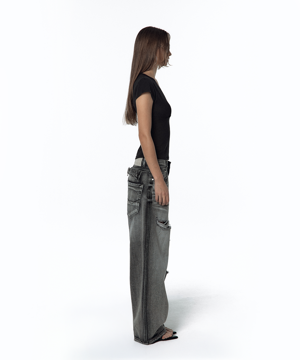 카시코(KASHIKO) Milk Ripped Wide Jeans Light Gray