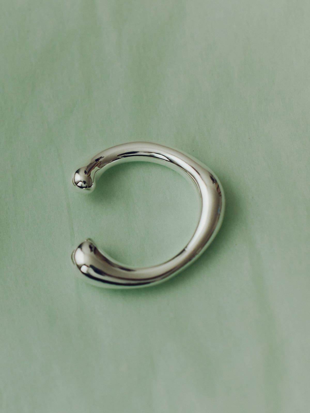 이너프(ENUFF) (silver 925) Form earcuff