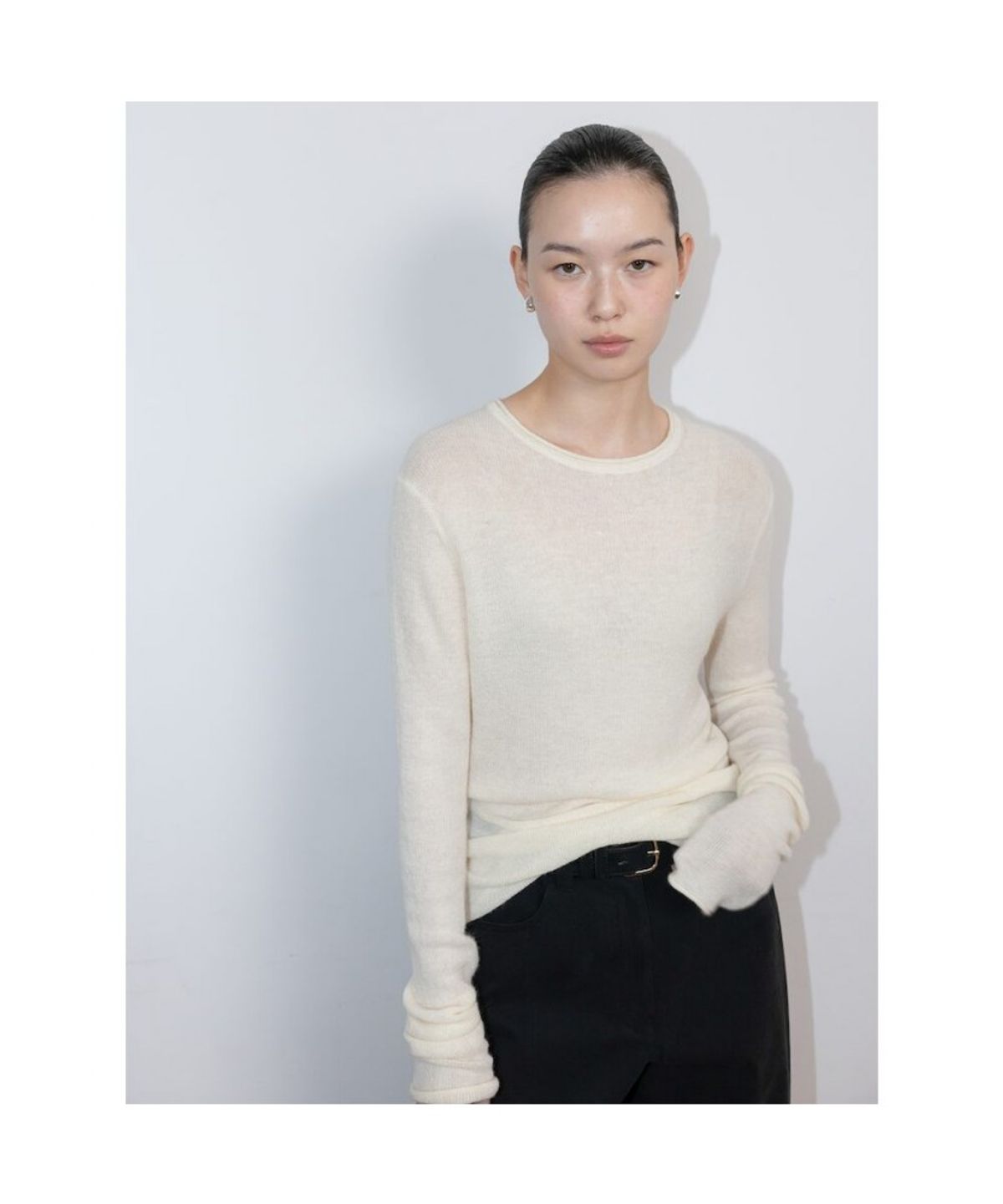 디애퍼처(THE APERTURE) Sheer Round Knit Top  Ivory (TA6251A080)
