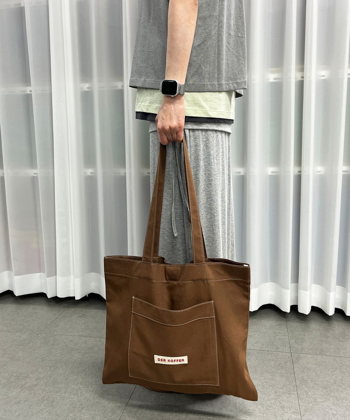 델코퍼(DER KOFFER) SHOPPER POCKET BAG [BROWN]