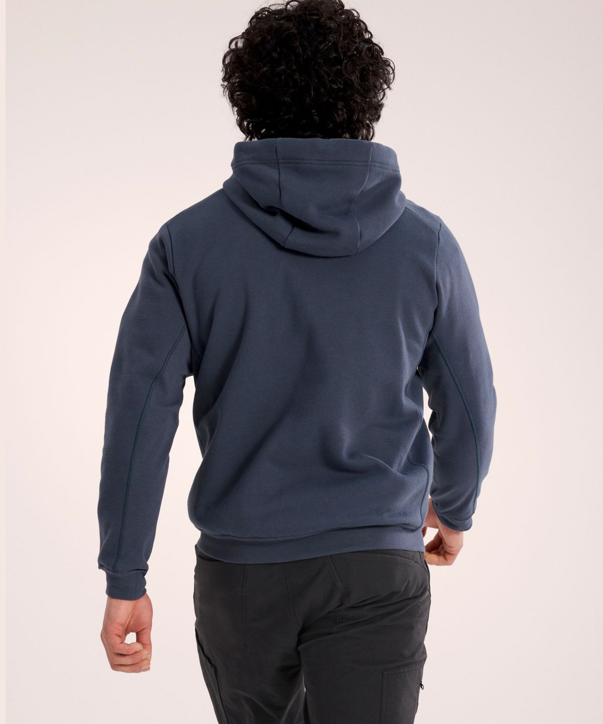 아크테릭스(ARCTERYX) 엠블럼 플리스 풀-짚 후디 남성  - DK STRATUS / AJQSM09929