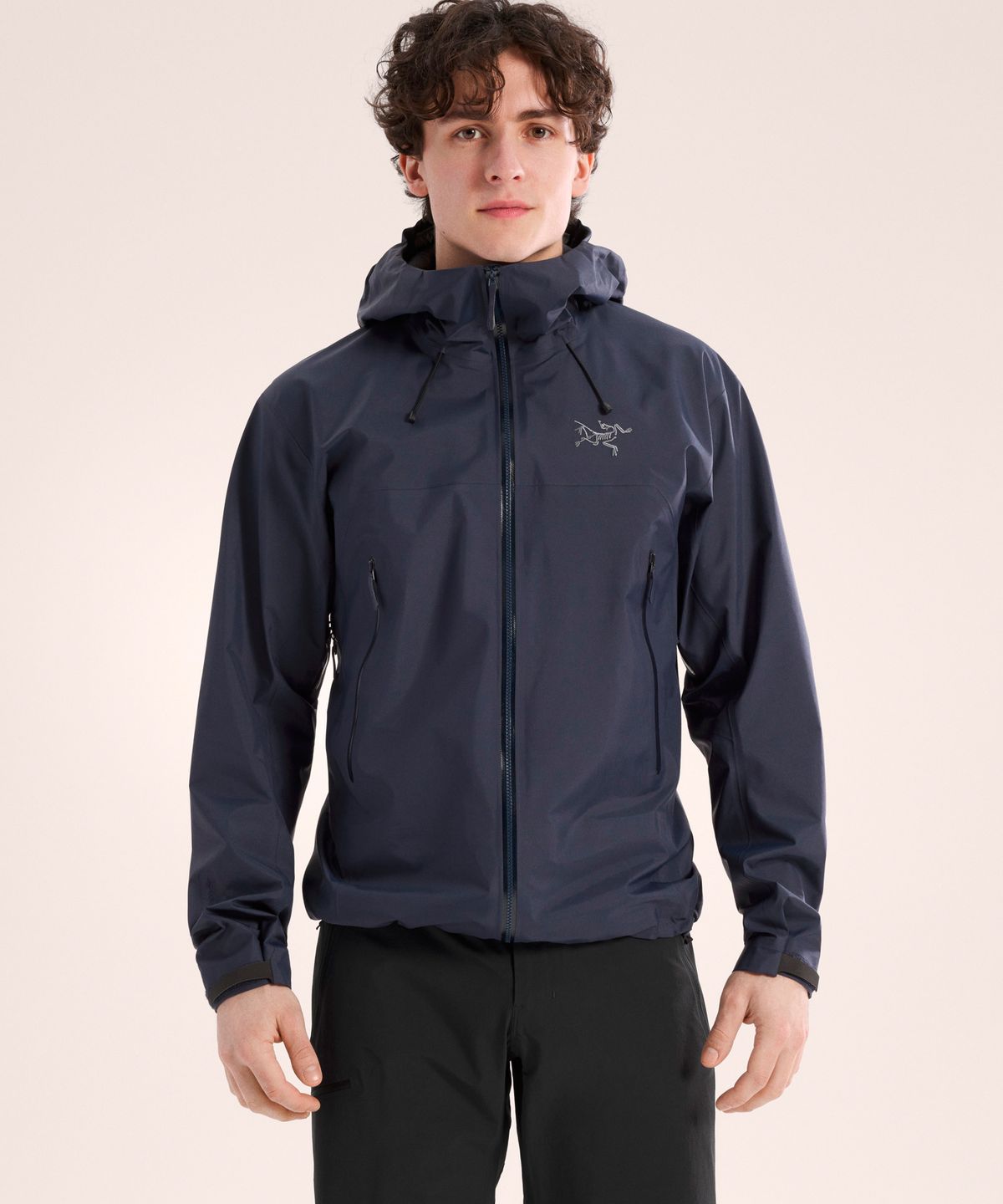 아크테릭스(ARCTERYX) 베타 SL 자켓 남성 - BLACK SAPPHIRE / AJQSM10552
