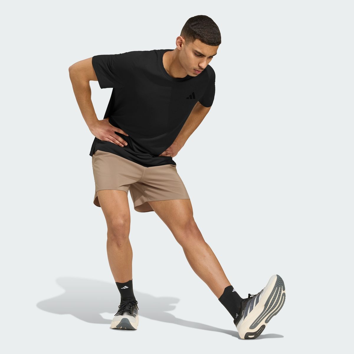 아디다스(ADIDAS) 아디365 러닝 아이코닉 쇼츠 KR3098