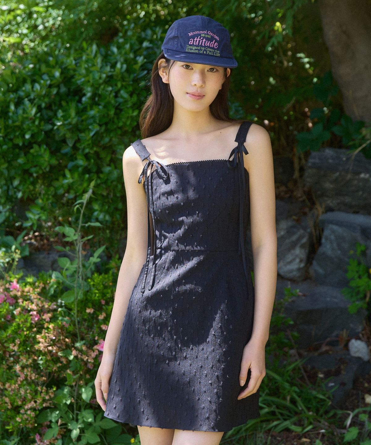 어다울(ADAUL) Dot jacquard ribbon mini dress - black