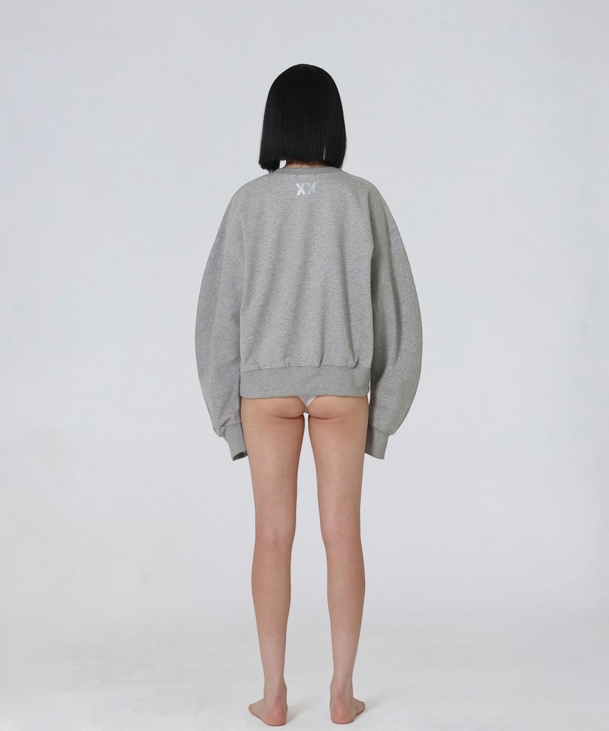 엑세스(XX) XX Round Curved Crop Sweatshirt Gray