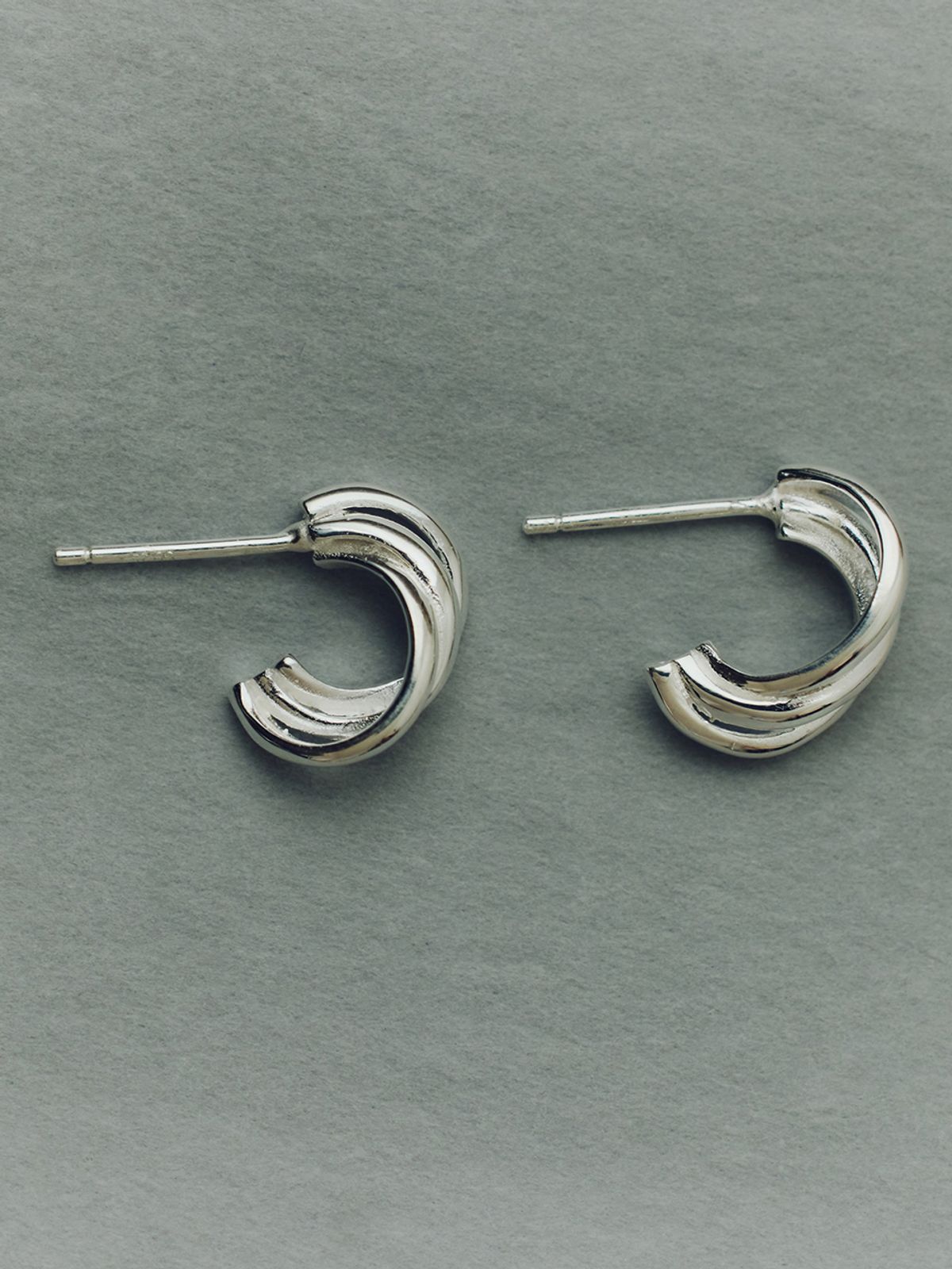 이너프(ENUFF) (silver 925) Pure line earring